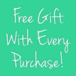 FREE GIFT W/ PURCHASE!